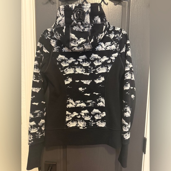 Lululemon Scuba Hoodie II Dream Rose Stripe | Neutral Blush Black | Size 6 - Picture 9 of 12